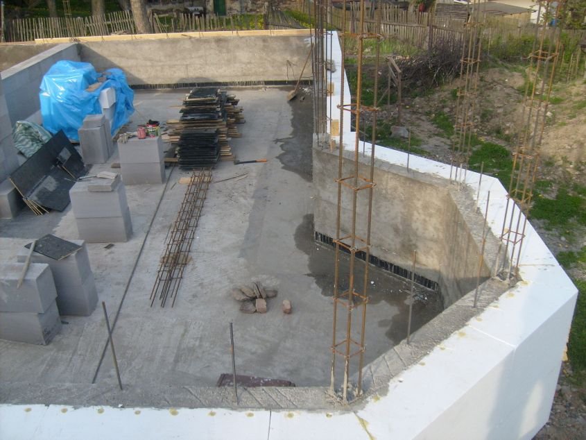 Dopyt stavebný materiál betónové t panely 135 ks stropkov
